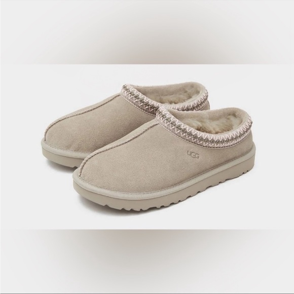 UGG Tasman Slipper 5955-GOA womens sz. - Picture 2 of 6